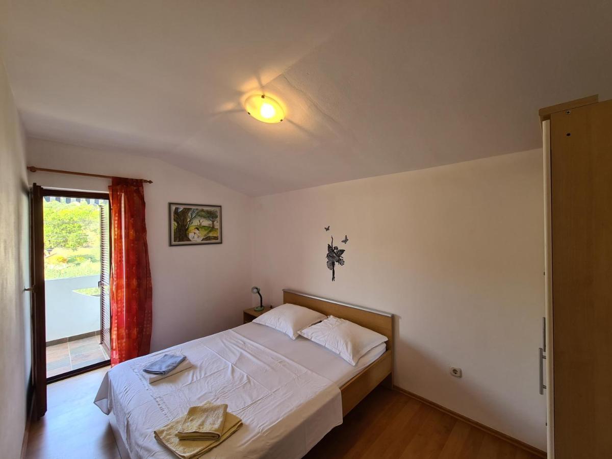 Apartmani Cosic Ante Dobropoljana Exterior foto