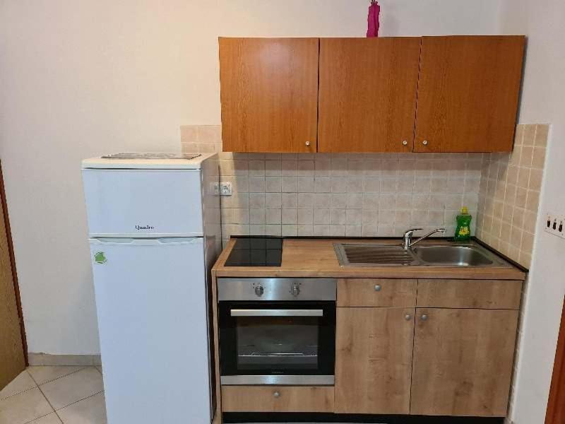 Apartmani Cosic Ante Dobropoljana Exterior foto